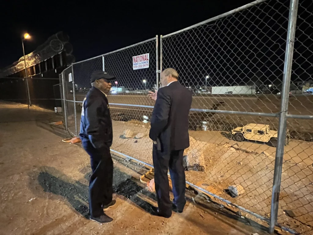 Mayor Adams and Mayor Leeser at the U.S. border